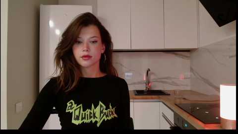 Media: bitter_moon Chaturbate 2023-10-18 00:17:00