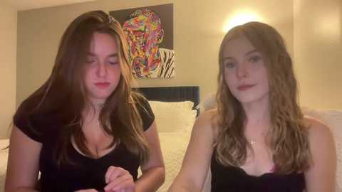 Media: emilytaylorxo Chaturbate 2023-10-18 01:38:00