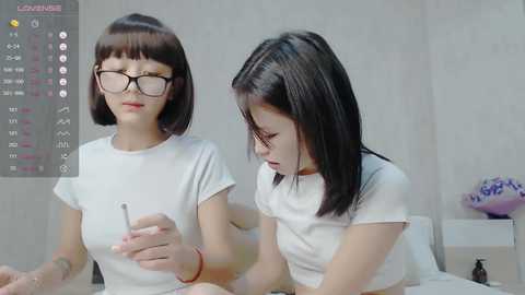 Media: little_yena Chaturbate 2023-10-18 00:02:00