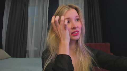 Media: milablush Chaturbate 2023-10-18 14:59:00