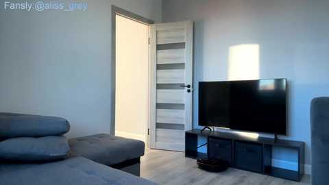 Media: alissgrey Chaturbate 2023-10-19 09:29:00
