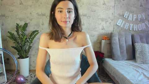 Media: crystalnut Chaturbate 2023-10-19 06:31:00
