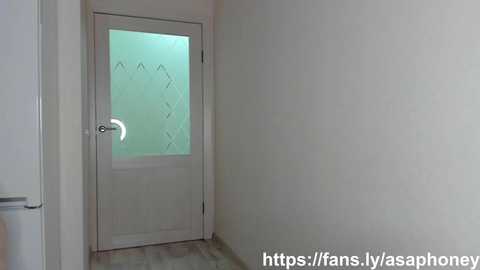 Media: honeybae3 Chaturbate 2023-10-19 14:59:00