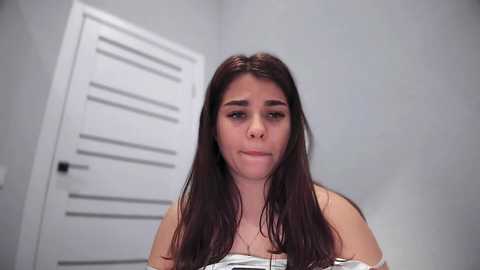 Media: hot_chill__ Chaturbate 2023-10-19 20:32:00