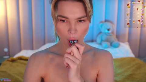 Media: love_you_to123 Chaturbate 2023-10-19 09:43:00
