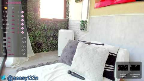 Media: sassyt33n Chaturbate 2023-10-19 08:24:00