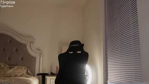 Media: x_dreamgirl_x Chaturbate 2023-10-19 05:24:00