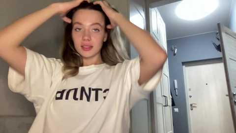 Media: angel_from_sky Chaturbate 2023-10-20 11:23:00