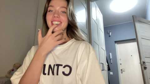 Media: angel_from_sky Chaturbate 2023-10-20 13:10:00