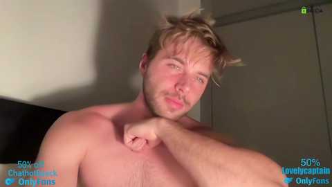 Media: hot8pack01 Chaturbate 2023-10-20 00:05:00