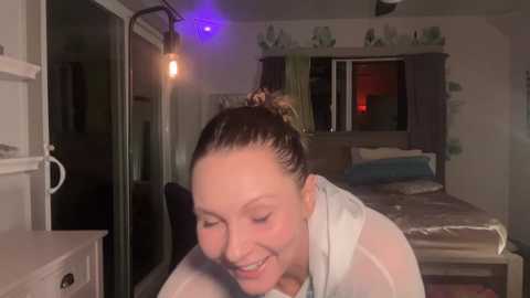 Media: kaileeshy Chaturbate 2023-10-20 04:21:00
