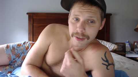 Media: lancehardin Chaturbate 2023-10-20 14:13:00