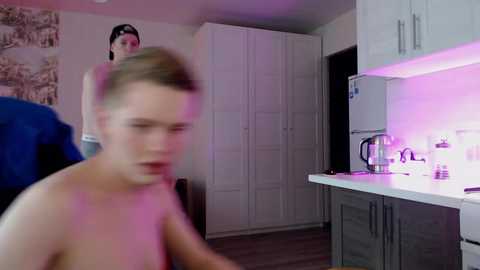 Media: mikewate Chaturbate 2023-10-20 12:24:00