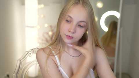 Media: appr0ved Chaturbate 2023-10-21 18:14:00