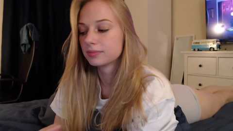 Media: magic_couple13 Chaturbate 2023-10-21 13:40:00