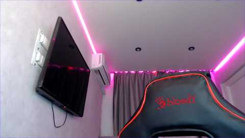 Media: tripleprinces Chaturbate 2023-10-21 18:32:00