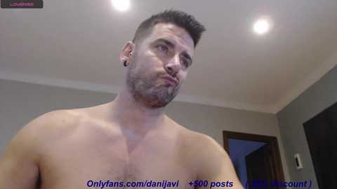 Media: wapos__25 Chaturbate 2023-10-21 16:20:00
