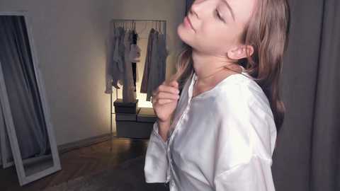 Media: wave_of_happy_ Chaturbate 2023-10-21 05:11:00
