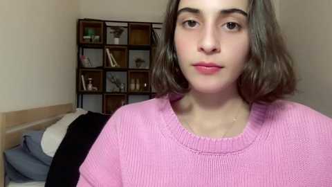 Media: wonderland_stia Chaturbate 2023-10-21 14:31:00