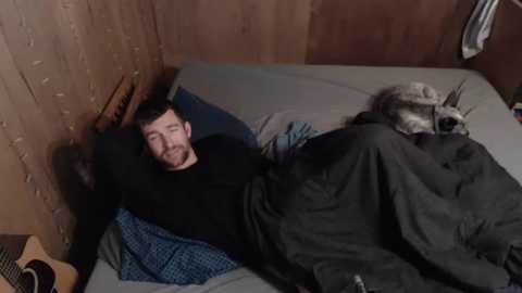 Media: bryancavallo Chaturbate 2023-10-22 15:01:00