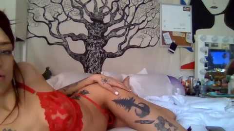 jaspyrrr @ chaturbate on 20231022