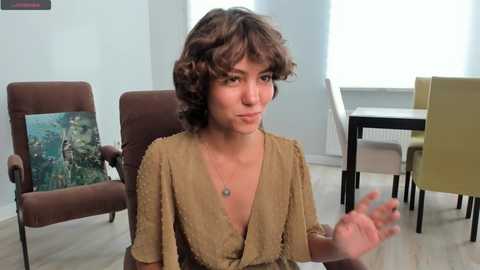 Media: lenaelisabeth Chaturbate 2023-10-22 11:09:00