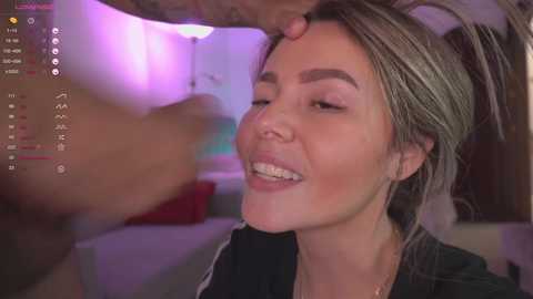 Media: xhxoxtxsxex Chaturbate 2023-10-22 16:06:00