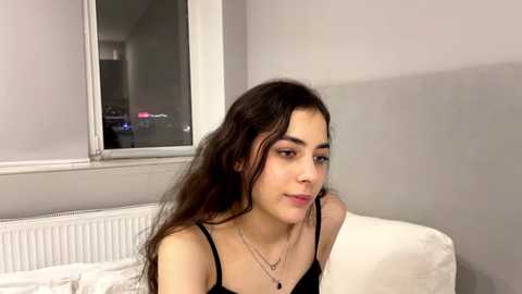 Media: afinashy Chaturbate 2023-10-24 20:48:00