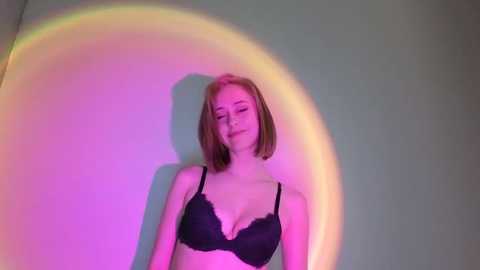 oliviablondie @ chaturbate on 20231024