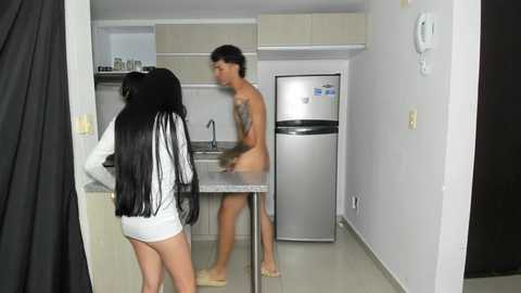 Media: thegirls_girls Chaturbate 2023-10-24 03:36:00