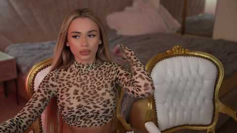 Media: kira0541 Chaturbate 2023-10-25 19:43:00