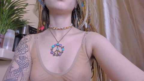 Media: rasta_may Chaturbate 2023-10-25 18:43:00