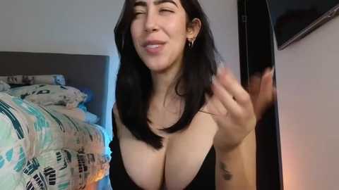 Media: _gummies15 Chaturbate 2023-10-26 01:36:00