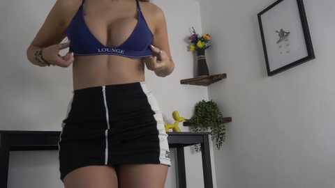 Media: english_rose__ Chaturbate 2023-10-26 14:44:00