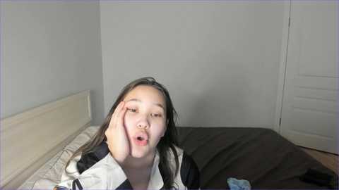 Media: akime_girl Chaturbate 2023-10-27 15:57:00