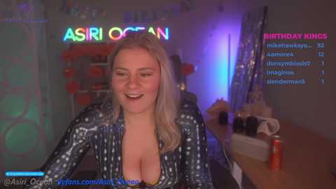 Media: asiri_ocean Chaturbate 2023-10-27 17:52:00