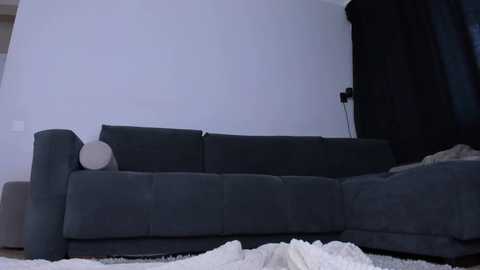Media: meowlina Chaturbate 2023-10-27 08:33:00