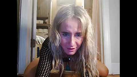 tinychanellove @ chaturbate on 20231027