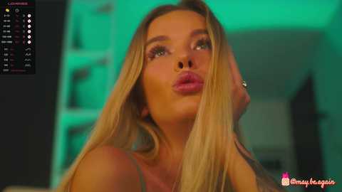 Media: _taylor_swift Chaturbate 2023-10-28 16:42:00