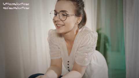 Media: excitease Chaturbate 2023-10-28 02:41:00