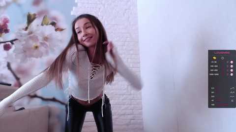 Media: mazzanti_ Chaturbate 2023-10-28 08:14:00