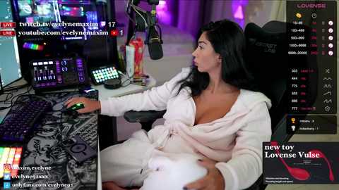 Media: evelyne92 Chaturbate 2023-10-29 17:36:00