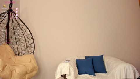 Media: juliepenningtona Chaturbate 2023-10-29 17:48:00