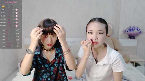 Media: little_yena Chaturbate 2023-10-29 20:14:00