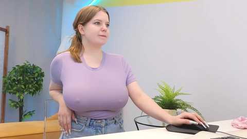 Media: lovlybambi Chaturbate 2023-10-29 12:48:00