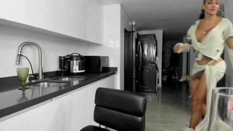 Media: sweetlaurasaenz Chaturbate 2023-10-29 22:58:00