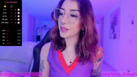 Media: thecosmicgirl Chaturbate 2023-10-29 03:05:00