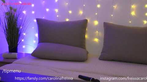 Media: carolinafreixxa Chaturbate 2023-10-30 04:33:00