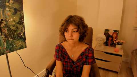 Media: lenaelisabeth Chaturbate 2023-10-31 01:48:00