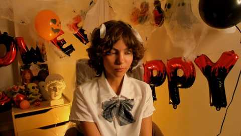 Media: lenaelisabeth Chaturbate 2023-10-31 20:38:00